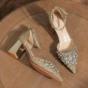 Свадебные туфли на толстом каблуке с пайетками и пряжкой из стразов Size 38 золотой