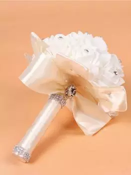 Свадебный букет Белый букет для невесты Свадебные букеты для подружек невесты с мягкими лентами с бриллиантами Искусственная роза Свадебные цветы в руках белый