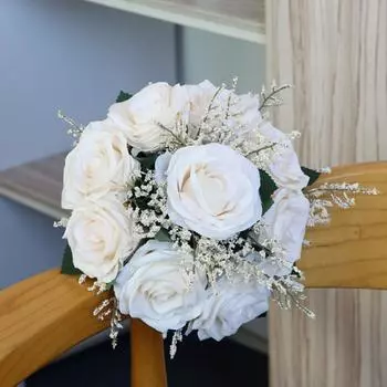 Свадебный букет Искусственные розы Цветочные букеты невесты Свадебные букеты ручной работы из шелка Свадебные букеты невесты для церковной вечеринки Украшение дома шампанского