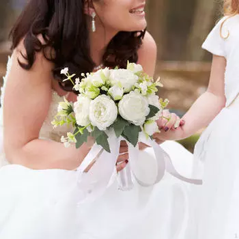 Свадебный букет из искусственных роз высотой 9,8 дюймов, декоративный, ручной работы для вечеринки белый