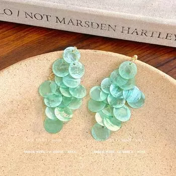 Swaying in the Wind! Seaside Vacation Style Shell Tassel Stud Earrings Niche Style Design Sense Earrings Unique Exaggerated Earrings Women Mint green tassel stud earrings(925 silver needle)