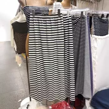 Sweater skirt black striped high-waisted a-word skirt women s 2025 spring and autumn new thin casual long skirt one size fits all серый