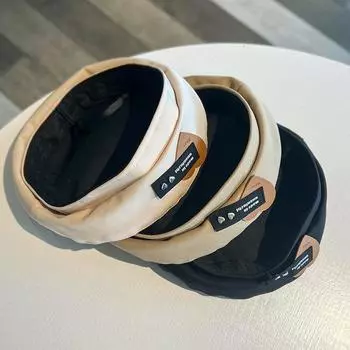 Милая и крутая любовь показывает лицо Маленький берет женский японский ретро модный темперамент черная шляпа художника One Size