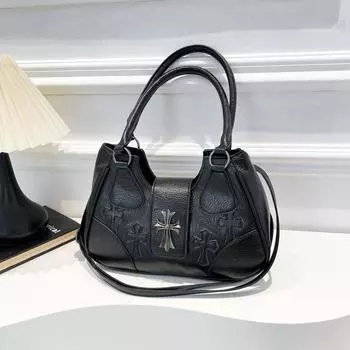 Sweet and cool Spice Girl medieval locomotive bag female new trendy high value light luxury messenger bag handbag чёрный