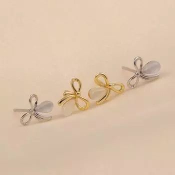 Sweet Bow Earrings Niche Design Sense New Year s New Earrings for Women Versatile слоновая кость