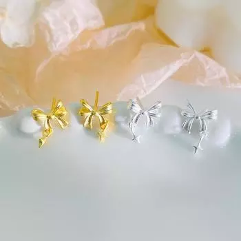 Sweet Bow Stud Earrings with Star Niche Design Full of Girlish Earrings