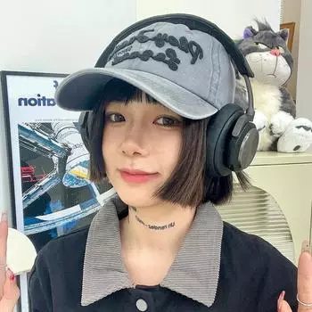 Sweet cool babes/peaked cap male retro niche campus baseball cap female embroidered sticker hiphop hat Adjustable красный