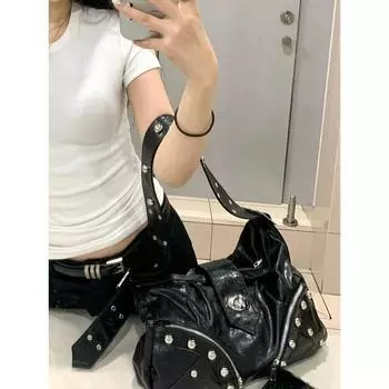 Sweet Cool Gyaru Large Capacity Tote Bag Women 2025 New Retro Rivet Shoulder Underarm Bag Commuter Messenger Bag Black