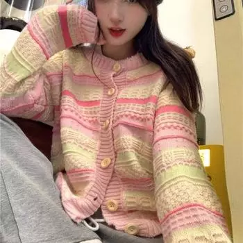 Sweet Dopamine Rainbow Stripes Свободный и тонкий свитер Вязаный кардиган с круглым вырезом Универсальный кардиган с длинными рукавами Свитер Женское пальто One Size розовый
