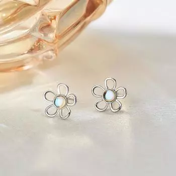 Sweet Flower Moonstone Earrings Simple Niche Earrings Versatile Cute Girl Short Earrings