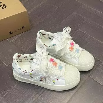 Sweet original niche shell graffiti little white shoes spring and autumn new design board shoes casual shoes 35