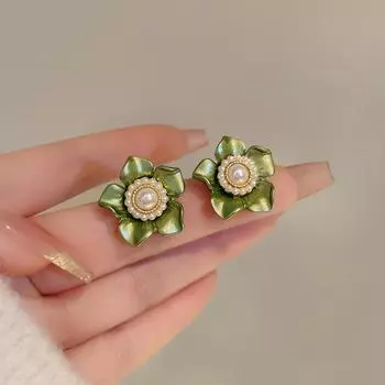 Sweet Retro Temperament Earrings Simple Camellia Pearl Earrings Super Fairy Mesh Butterfly Earrings Women