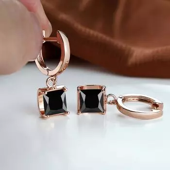 Сверкающие квадратные серьги-гвоздики розового золота с бриллиантовой огранкой и черным камнем, модные женские серьги-кольца чёрный