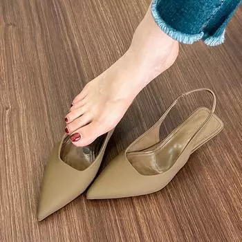 Светлые босоножки на среднем каблуке женские дизайнерские туфли на высоком каблуке женские 2024 новые летние остроносые пустые босоножки в наличии 34 чёрный