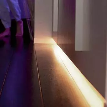 Светодиодная лента Yousheng, водонепроницаемая, без мерцания, самоклеящаяся, простая в установке, автоматическое включение/выключение, инфракрасный датчик движения, световая лента 1M теплый белый