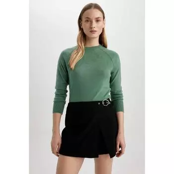 Свитер обычного кроя с круглым вырезом