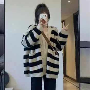 Свитер женский в полоску с контрастными карманами, вязаный кардиган с v-образным вырезом для женщин, осенне-зимнее корейское свободное пальто One Size бежевый