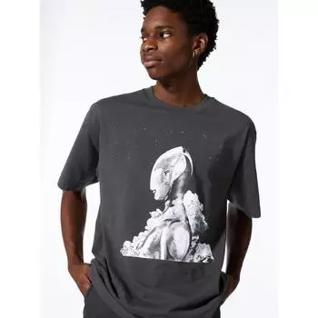 Свободная посадка Uniqlo Japan Yonezu Kenshi Ut Mhachichi 08 DARK GRAY/M
