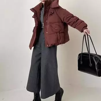 Свободная универсальная куртка-пуховик с капюшоном в иностранном стиле для женщин, зима 2024, утолщенная полукруглая пряжка, белая куртка на утином пуху S recommends within 62.5 kg темно-коричневого