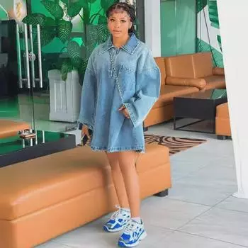 Свободное джинсовое платье с лацканами для женщин из Европы и Америки, весна/лето 2024 г. XXL синий