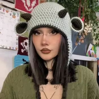 Связанная вручную шапка-ушанка в виде скелета на Хэллоуин 56-59m adult