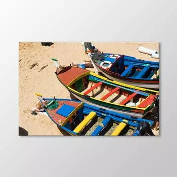 Табличка сандалий на пляже