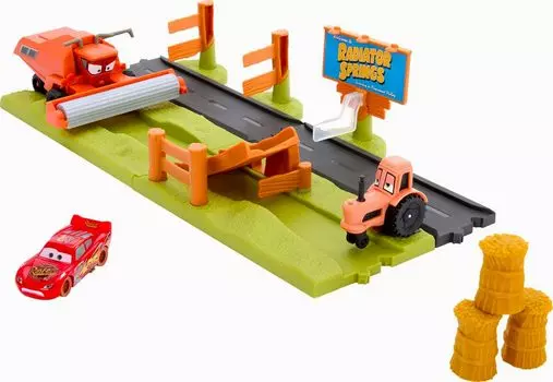 Тачки 2024 Mattel Character Car Frank Escape Stunt Race Playset Mini Car Movie Anime FRANK ESCAPE AND STUNT RACE PLAYSET Tractor Rolling 1:55 и