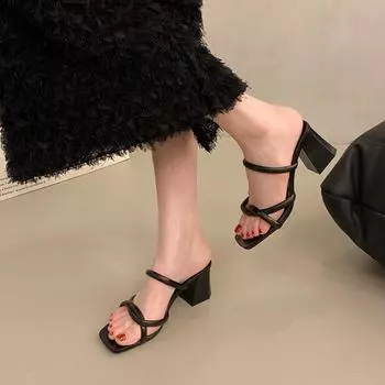 Taizhou women s high heels 2024 new French fairy style fashion cool slippers thick heel sandals women s outer wear 35 чёрный