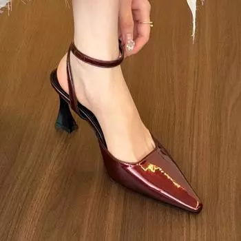 Так красиво!! Сатиновые туфли-лодочки с заостренным носком и пряжкой-ремешком цвета пикуля, женские весенние и летние босоножки 35