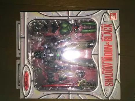 TAMASHII NATIONS 17 Shadow Moon Kamen Rider Black SIC. Том. &