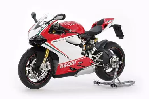 Tamiya 112 Мотоцикл серии № 132 Ducati 1199 Panigale S Tricolore Пластиковая модель 14132
