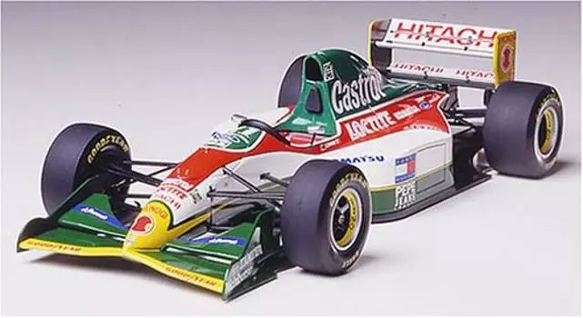 Tamiya 120 Grand Prix Collection Series No.38 Lotus 107B Ford Пластиковая модель 20038