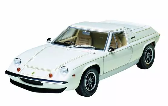 Tamiya 124 Sports Car Series No.212 Lotus Europe Special Plastic Model 24212