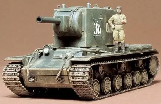 Tamiya 135 Military Miniature Series KV-2
