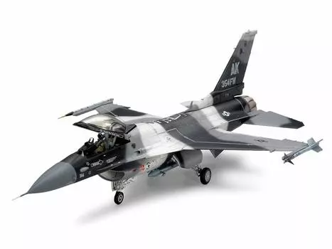 Tamiya 148 Masterpiece Series No.106 US Air Force F-16CN AggressorAdversary Plastic Model 61106