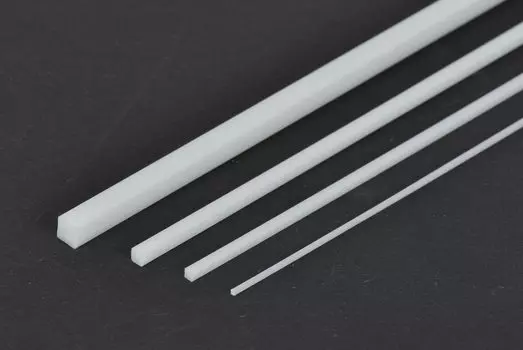 TAMIYA Fun Craft Series Plastic 3mm square sticks 10 pieces No.130 (70130)