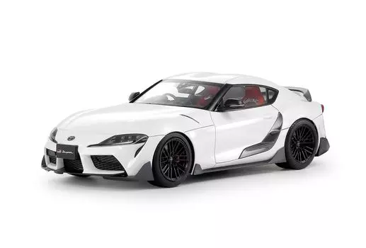 Tamiya Спортивная машина серии Toyota GR Supra Custom Пластиковая модель 24371 1/24 № 371 (Машина)