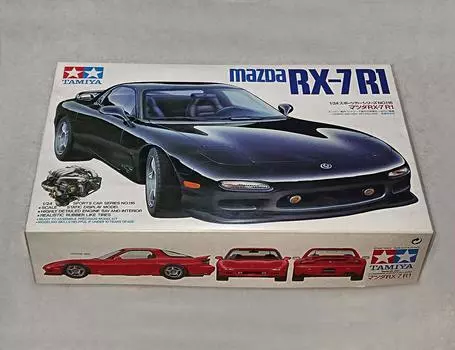 Tamiya Sports Car Series Mazda R1 1/24 RX-7