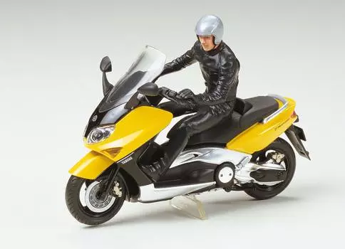 Tamiya Sports Car Series Yamaha TMAX и набор фигурок Пластиковая модель 24256 1/24 № 256