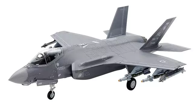 Tamiya Warbird Collection Series Lockheed Martin Lightning II Plastic Model 60792 1/72 No.92 F-35A
