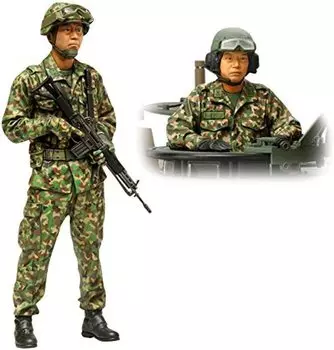 Tamiya World Figure Series Ground Force Tank Crew Set Пластиковая модель 36316 1/16 № 16 Самооборона