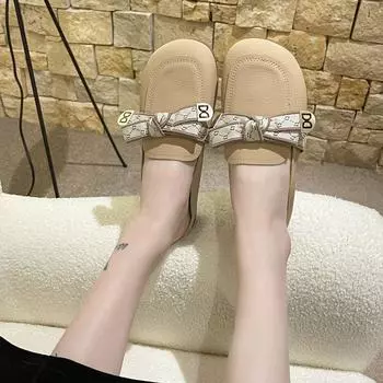 Тапочки Baotou полутапочки женские на плоской подошве 2025 весна и лето новые интернет знаменитости супер огонь без каблука ленивые туфли 35