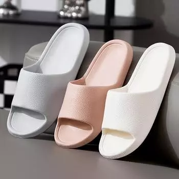 Тапочки для ванной комнаты на платформе EVA, женские модные домашние шлепанцы на мягкой подошве, мужские сандалии, летние нескользящие шлепанцы, тапочки 38-39 чёрный