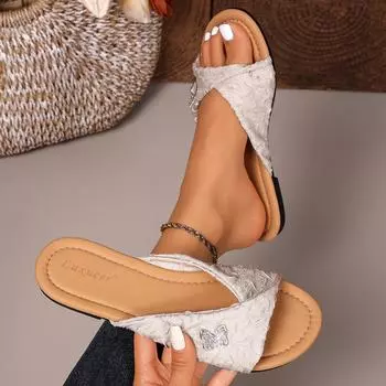 Тапочки для женщин 2025 года, новые женские туфли, летние, с плоским каблуком, с рыбьим ртом, классные тапочки для женщин, для дома и улицы 35 белый