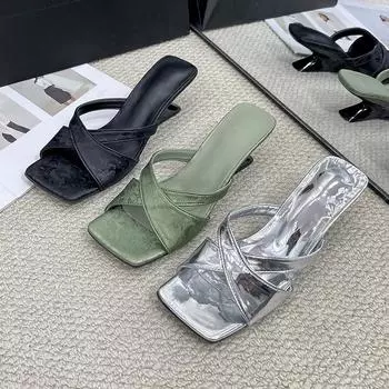 Тапочки Fangtoupo Heel для женщин, серебристая мода, открытые носки, однорядные, классные тапочки для улицы, летний новый стиль 35