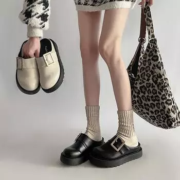 Тапочки-мешки в стиле ретро с толстым дном для женщин, весна 2025, новая верхняя одежда, модная универсальная пряжка для ремня, толстый дно, ленивый, перетаскиваемый прилив 35 чёрный