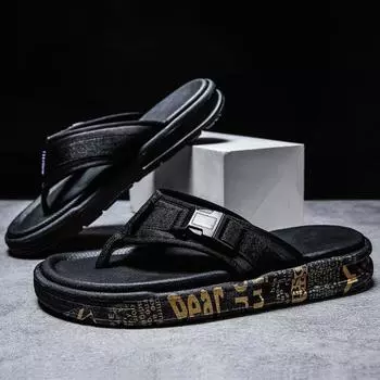 Тапочки мужские 2025 летняя новая тенденция верхняя одежда пляжные сандалии с нескользящим дезодорантом повседневные мужские шлепанцы 37