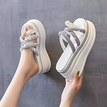 Тапочки на платформе с покатым каблуком, женская летняя верхняя одежда, модные туфли со стразами 2025, новые модные сандалии с заостренным носком 35 чёрный