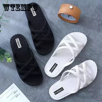 Тапочки на плоской подошве. Женские однотонные простые повседневные домашние тапочки в римском стиле с круглым носком на мягкой подошве. Летние домашние тапочки для ванной комнаты. 36-37 белый