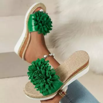 Тапочки с крошкой, летние, на толстой подошве, с покатым каблуком, классные тапочки, женские сандалии, одно слово, женские цветы, большой размер 35 зелёный